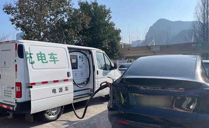 如皋汽车搭电