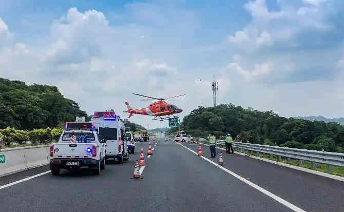 如皋高速公路汽车救援案例